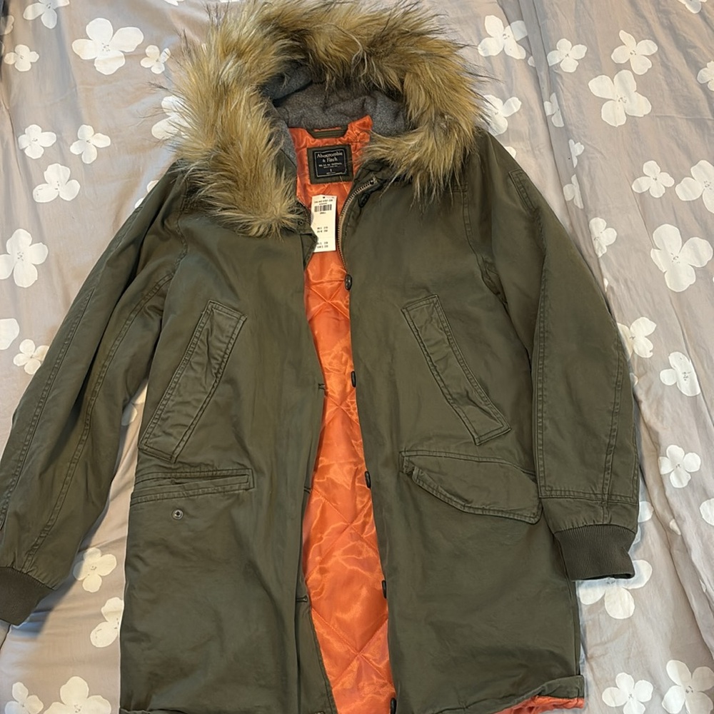 💚🧡 NWT Abercrombie & Fitch Fur Jacket 🧡💚